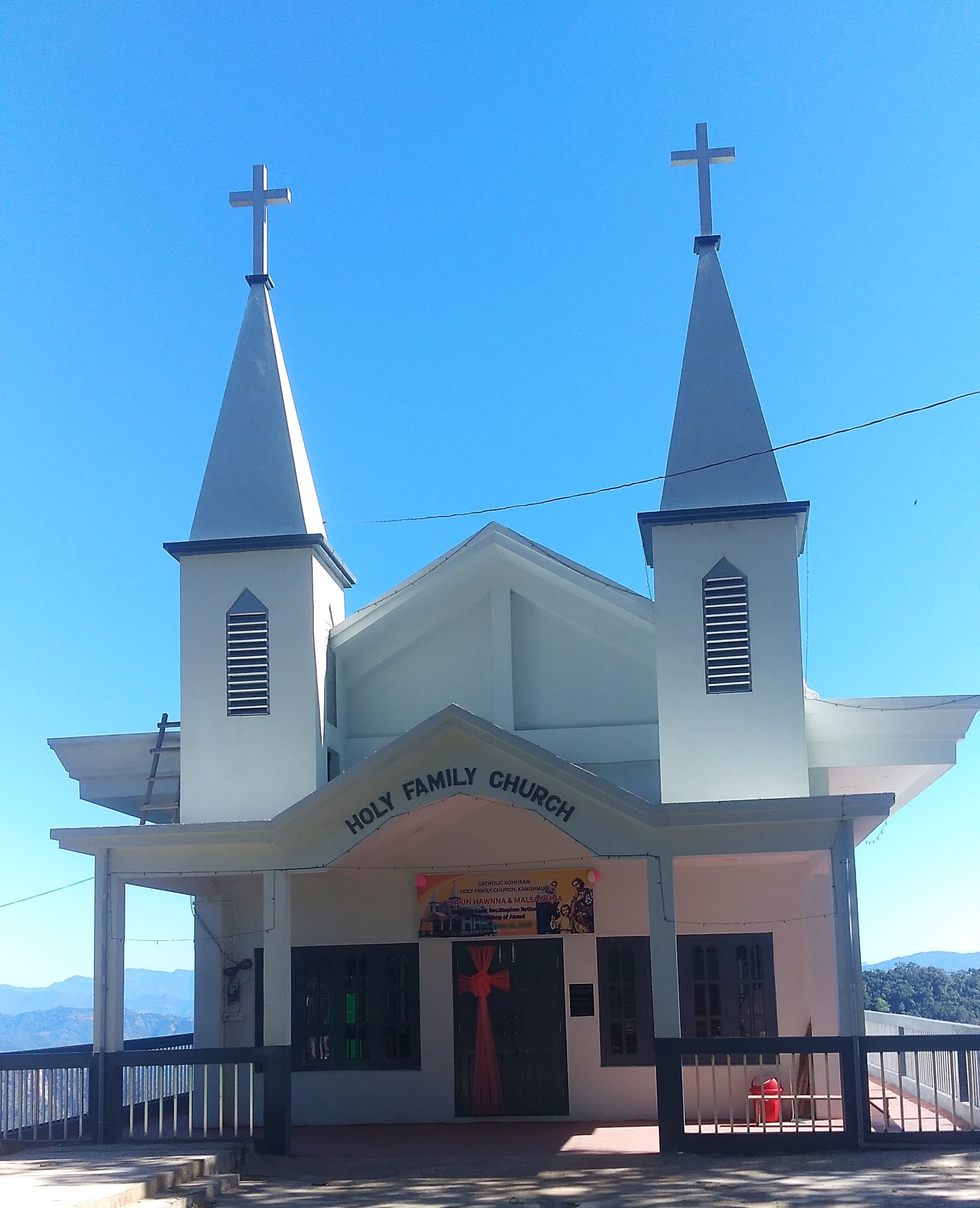 Holy Family Church, Kanghmun